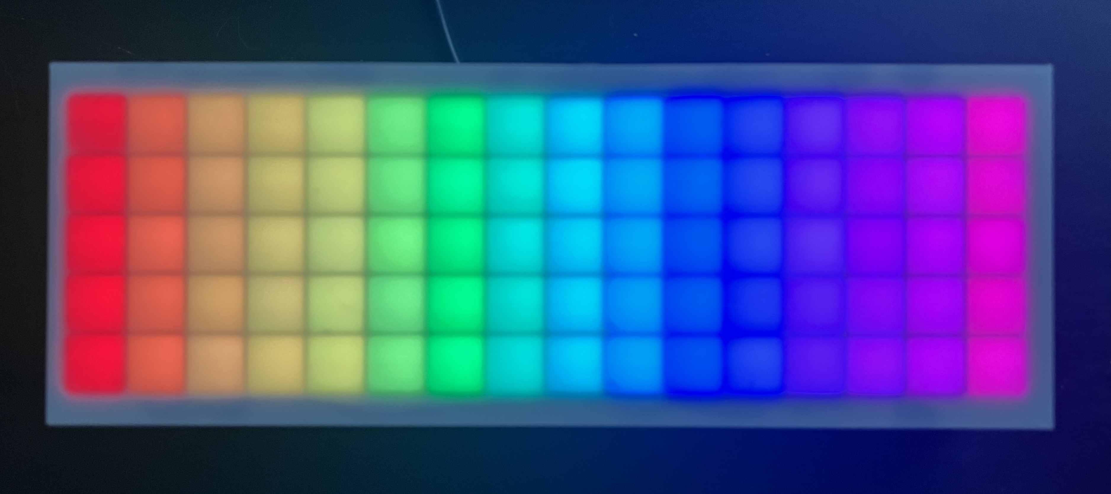 horizontal-rainbow-gradient